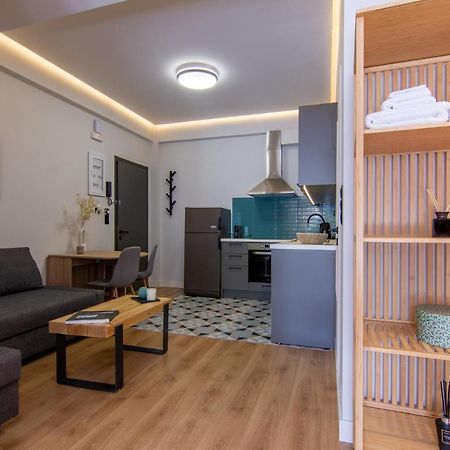 Studio 48, Cozy Apartment In Kalamata City Center Buitenkant foto