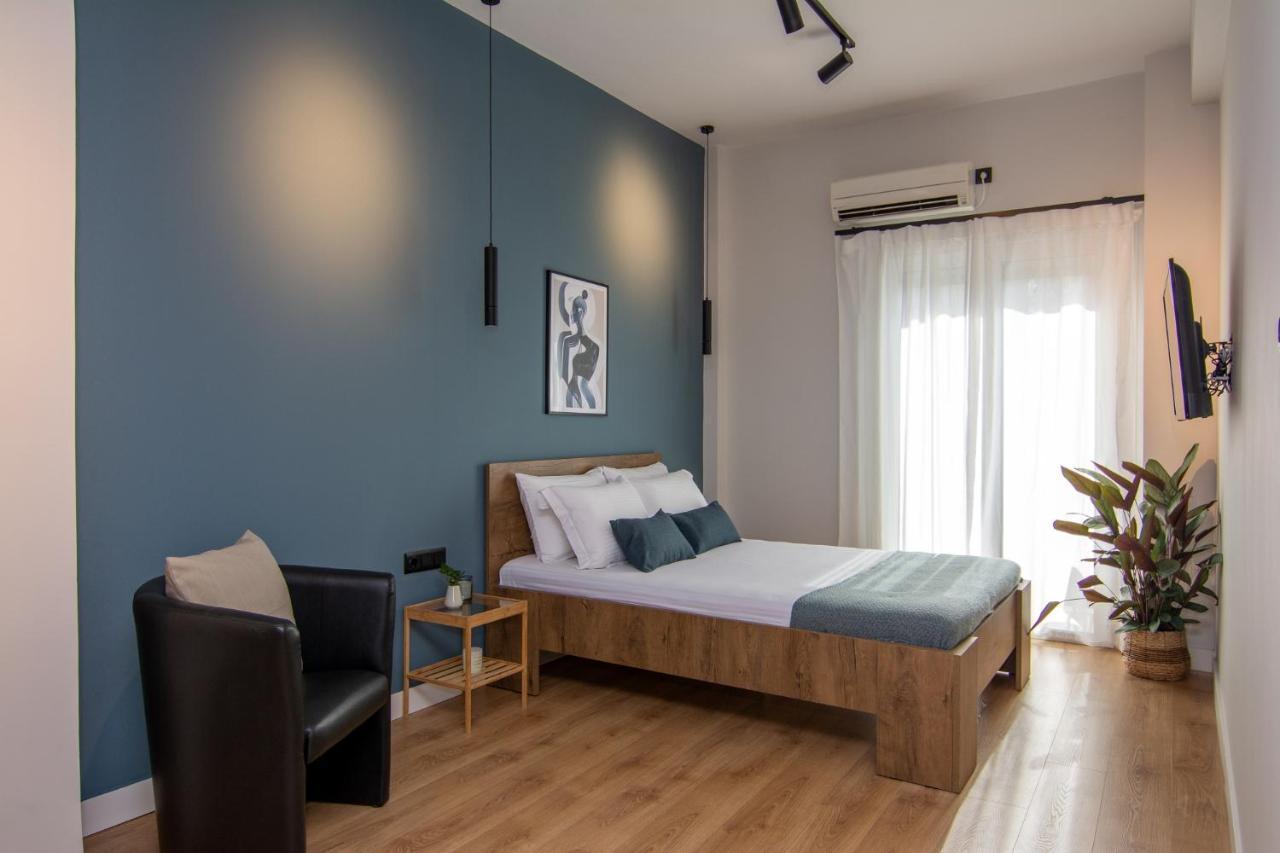 Studio 48, Cozy Apartment In Kalamata City Center Buitenkant foto